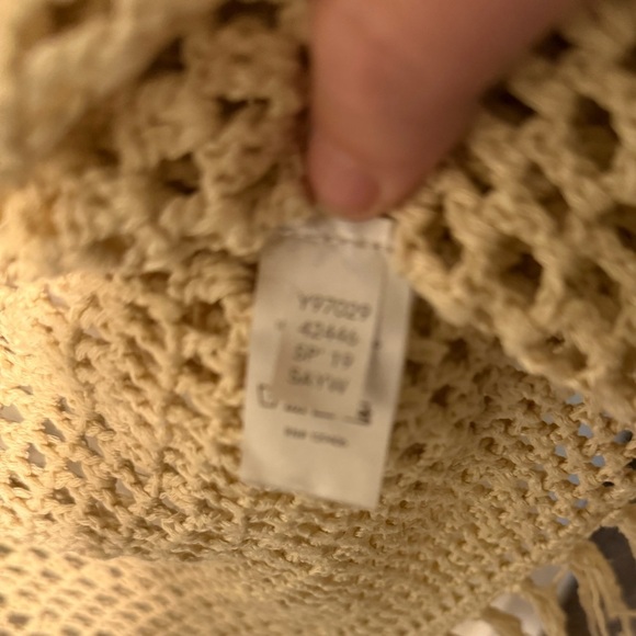 VENUS Cream Crochet Cardigan Sweater - Picture 5 of 5